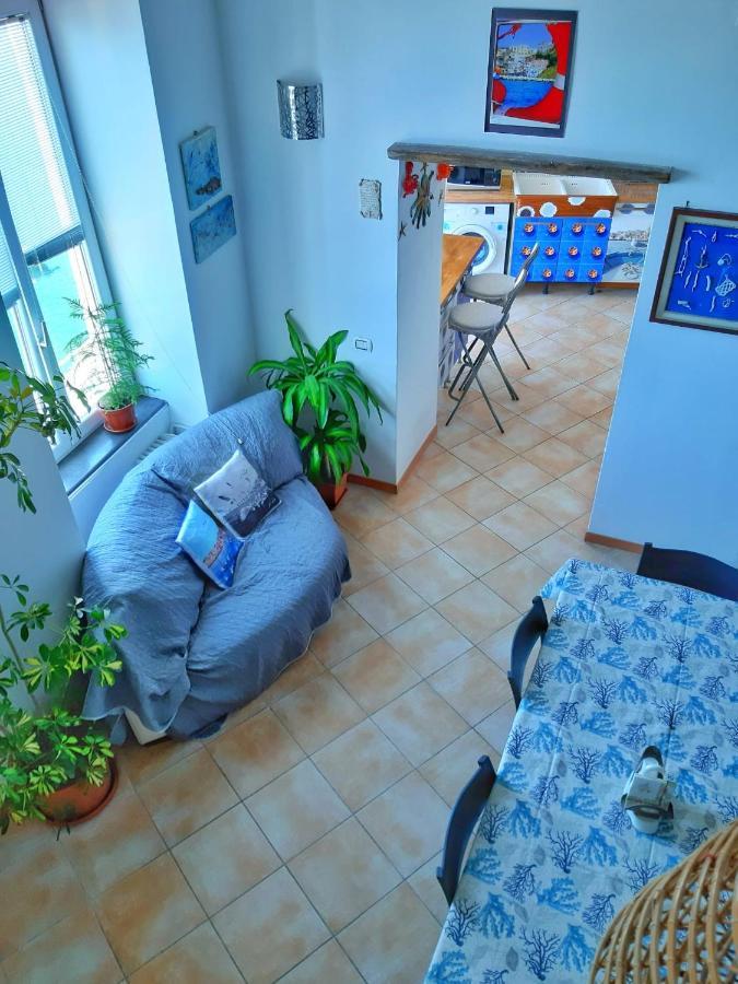 La Casa Azzurra Apartment Procida Exterior photo
